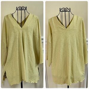 NWT Easel Yellow V-Neck Relaxed Fit Top
